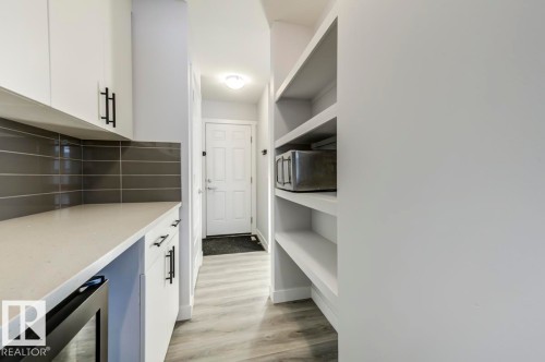 1714 169 St Sw, Edmonton, AB - Indoor Photo Showing Kitchen
