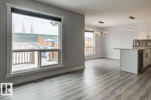 1714 169 St Sw, Edmonton, AB - Indoor Photo Showing Kitchen