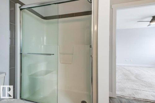 1714 169 St Sw, Edmonton, AB - Indoor Photo Showing Bathroom