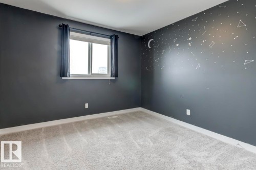 1714 169 St Sw, Edmonton, AB - Indoor Photo Showing Other Room