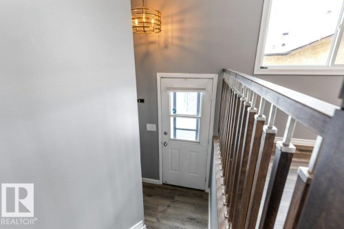 16946 101 Street, Edmonton, AB - Indoor Photo Showing Other Room