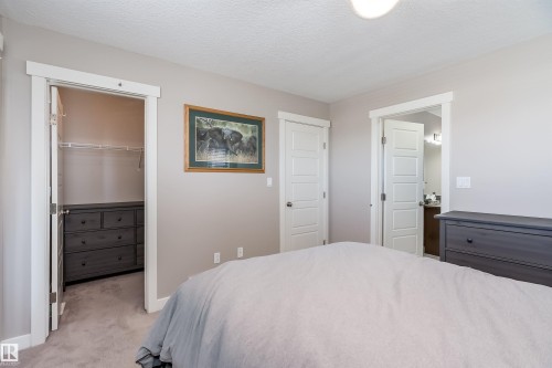 160 401 Southfork Drive, Leduc, AB - Indoor Photo Showing Bedroom
