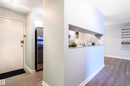 237 10636 120 Street, Edmonton, AB - Indoor Photo Showing Other Room