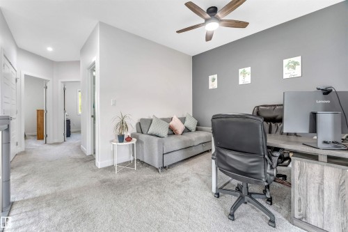 1522 17 Avenue, Edmonton, AB - Indoor