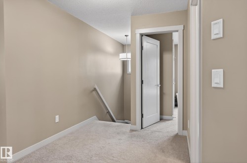 31 5203 149 Avenue, Edmonton, AB - Indoor Photo Showing Other Room