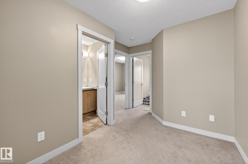 31 5203 149 Avenue, Edmonton, AB - Indoor Photo Showing Other Room