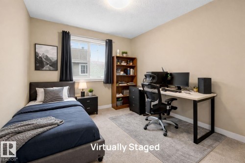 31 5203 149 Avenue, Edmonton, AB - Indoor Photo Showing Bedroom