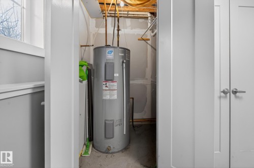 31 5203 149 Avenue, Edmonton, AB - Indoor Photo Showing Basement