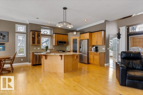 20 Keystone Crescent, St. Albert, AB - Indoor Photo Showing Kitchen