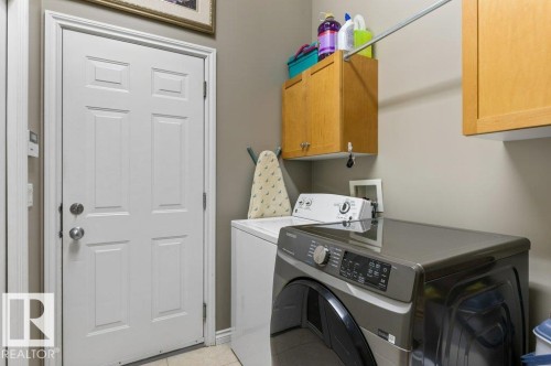20 Keystone Crescent, St. Albert, AB - Indoor Photo Showing Laundry Room