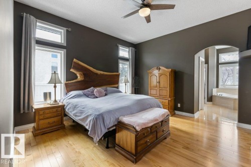 20 Keystone Crescent, St. Albert, AB - Indoor Photo Showing Bedroom