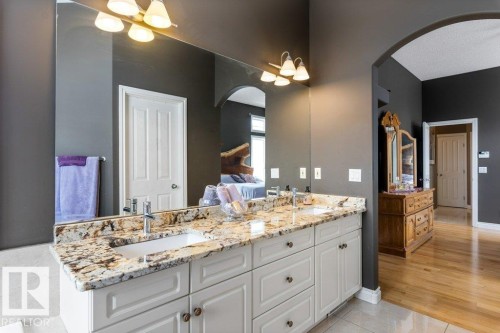 20 Keystone Crescent, St. Albert, AB - Indoor Photo Showing Bathroom