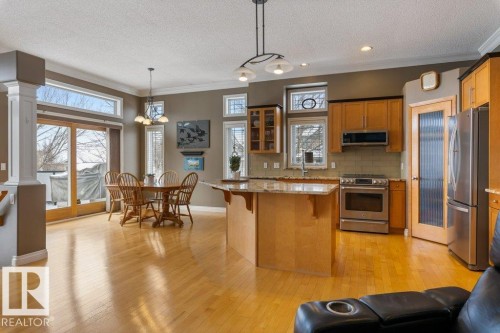 20 Keystone Crescent, St. Albert, AB - Indoor Photo Showing Kitchen