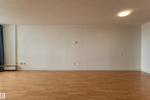 37 8745 165 Street, Edmonton, AB - Indoor Photo Showing Other Room