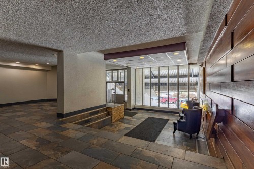 37 8745 165 Street, Edmonton, AB - Indoor Photo Showing Other Room