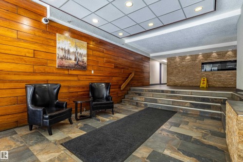 37 8745 165 Street, Edmonton, AB - Indoor Photo Showing Other Room