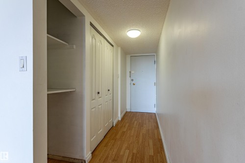 37 8745 165 Street, Edmonton, AB - Indoor Photo Showing Other Room