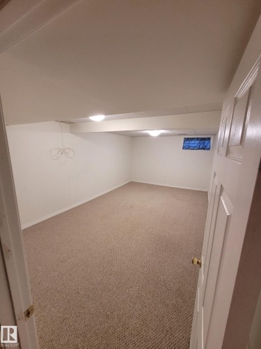 6504 184 Street, Edmonton, AB - Indoor
