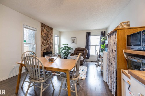 6504 184 Street, Edmonton, AB - Indoor Photo Showing Dining Room