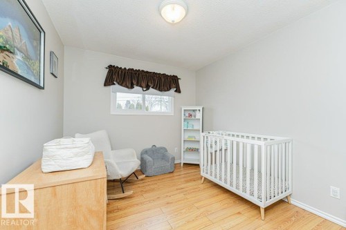 5214 46 Avenue, Leduc, AB - Indoor Photo Showing Bedroom