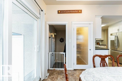 5214 46 Avenue, Leduc, AB - Indoor