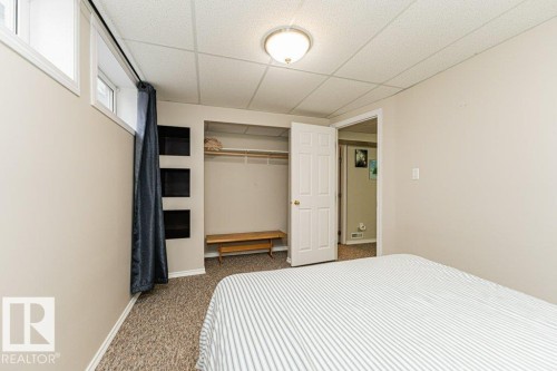 5214 46 Avenue, Leduc, AB - Indoor Photo Showing Bedroom