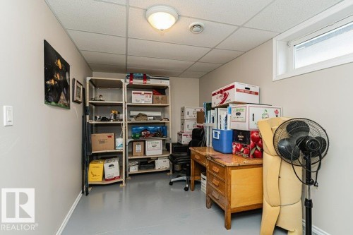 5214 46 Avenue, Leduc, AB - Indoor