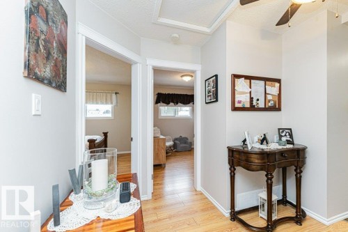 5214 46 Avenue, Leduc, AB - Indoor