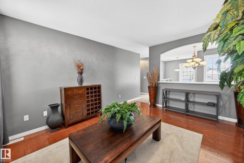 3 Erin Close, St. Albert, AB - Indoor