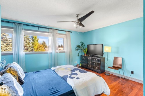 3018 110A Street, Edmonton, AB - Indoor Photo Showing Bedroom