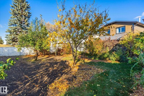 3018 110A Street, Edmonton, AB - Outdoor