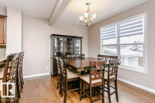 16861 58A Street Nw, Edmonton, AB - Indoor Photo Showing Dining Room