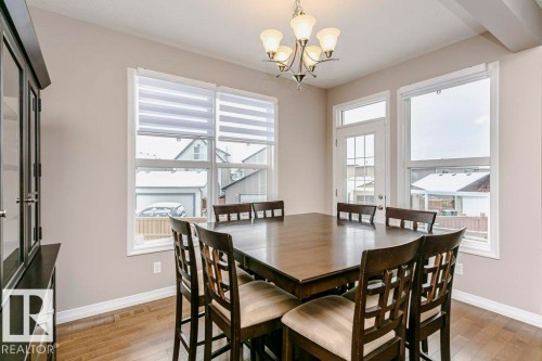 16861 58A Street Nw, Edmonton, AB - Indoor Photo Showing Dining Room