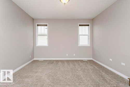 16861 58A Street Nw, Edmonton, AB - Indoor Photo Showing Other Room