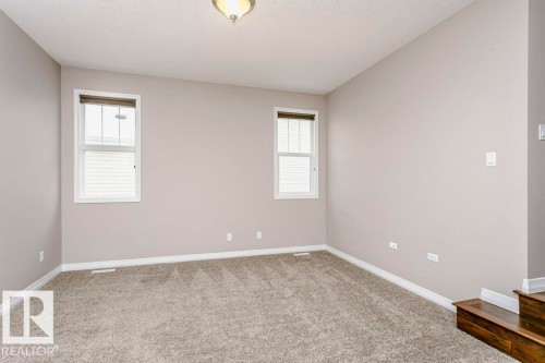16861 58A Street Nw, Edmonton, AB - Indoor Photo Showing Other Room