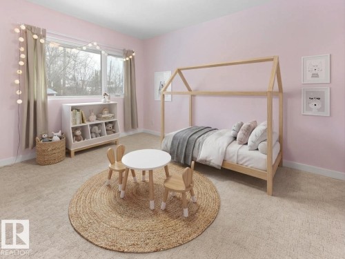 11819 75 Avenue, Edmonton, AB - Indoor Photo Showing Bedroom