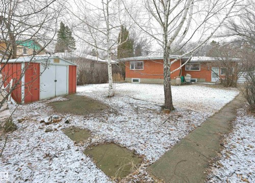 11819 75 Avenue, Edmonton, AB - Outdoor