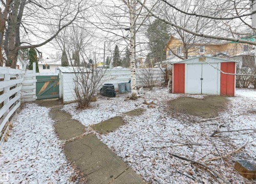 11819 75 Avenue, Edmonton, AB - Outdoor
