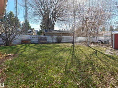 11819 75 Avenue, Edmonton, AB - Outdoor