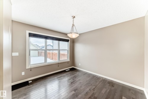 4044 Alexander Way, Edmonton, AB - Indoor Photo Showing Other Room