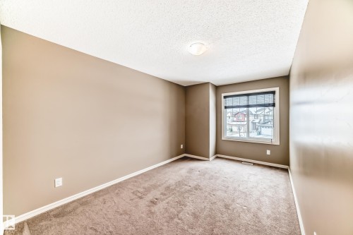 4044 Alexander Way, Edmonton, AB - Indoor Photo Showing Other Room