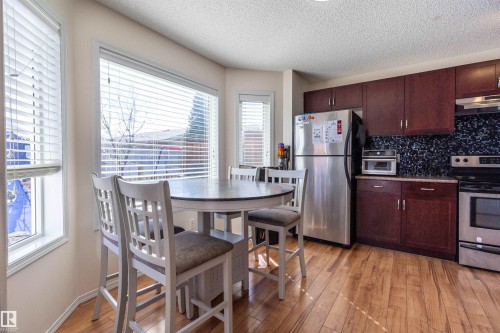 21313 60 Avenue, Edmonton, AB - Indoor