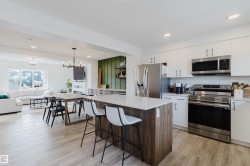 118 SECORD Drive  Edmonton, AB T5T 7N9