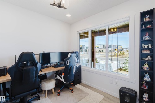 118 Secord Drive, Edmonton, AB - Indoor Photo Showing Office