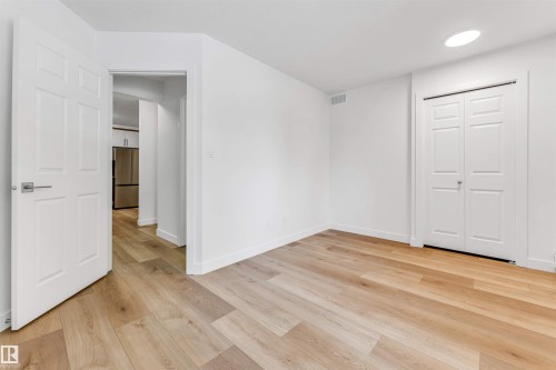 107 9760 176 St, Edmonton, AB - Indoor Photo Showing Other Room