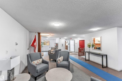 107 9760 176 St, Edmonton, AB - Indoor