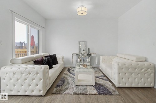 6313 Cartmell Road, Edmonton, AB - Indoor Photo Showing Other Room
