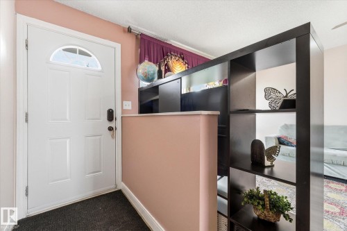 4808 21 Avenue, Edmonton, AB - Indoor Photo Showing Other Room