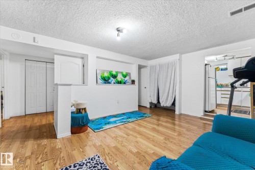 4808 21 Avenue, Edmonton, AB - Indoor