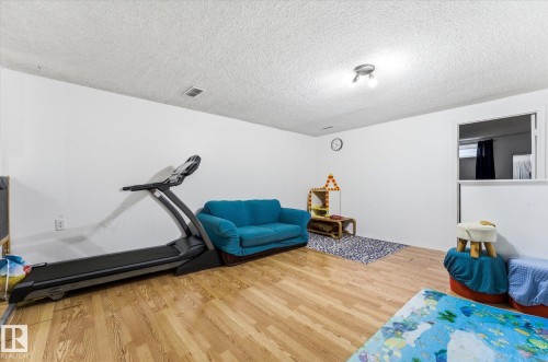 4808 21 Avenue, Edmonton, AB - Indoor